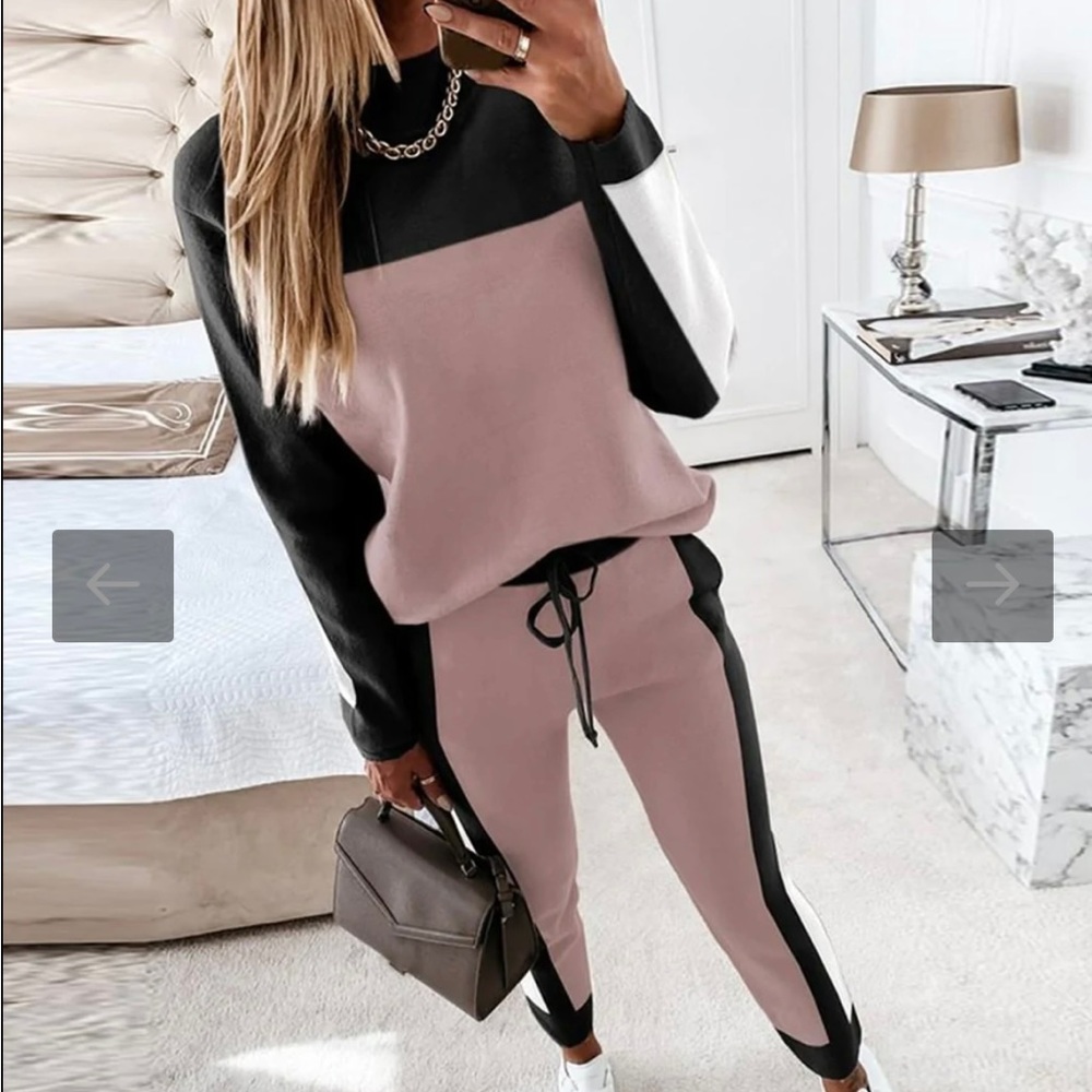 Brand new! Color block jogger set